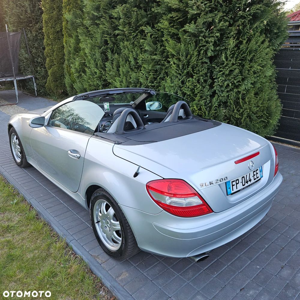 Mercedes-Benz SLK - 12