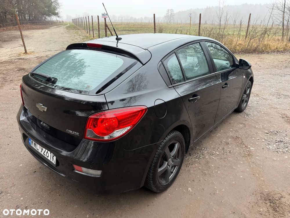 Chevrolet Cruze 1.6 LT - 5