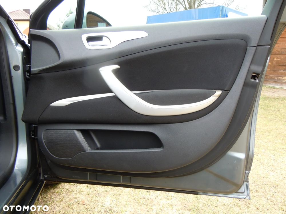 Citroën C5 HDi 135 Exclusive - 9