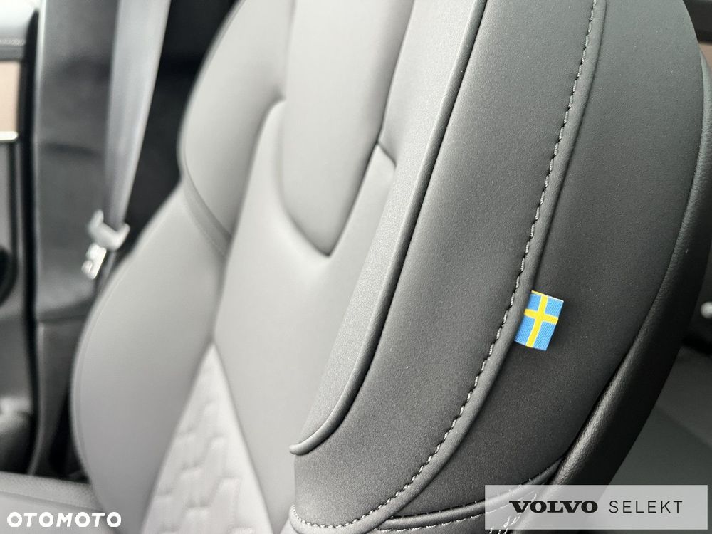 Volvo XC 90 - 14