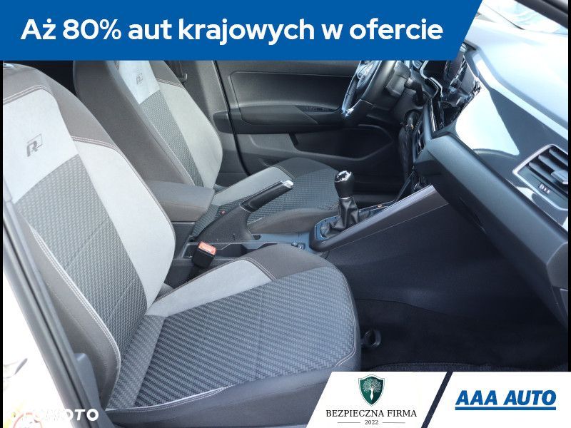 Volkswagen Polo - 10