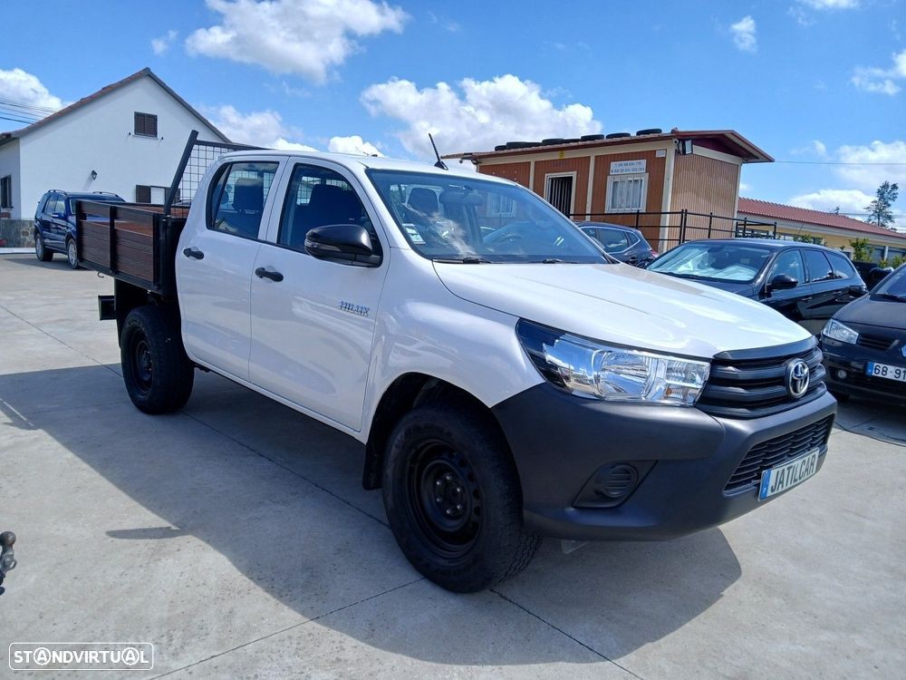 Toyota Hilux 2.4 D-4D 2WD CD - 5