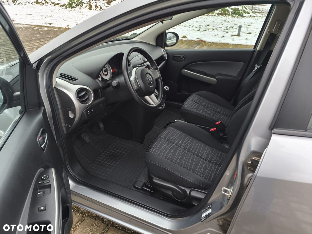 Mazda 2 1.3 Dynamic - 5