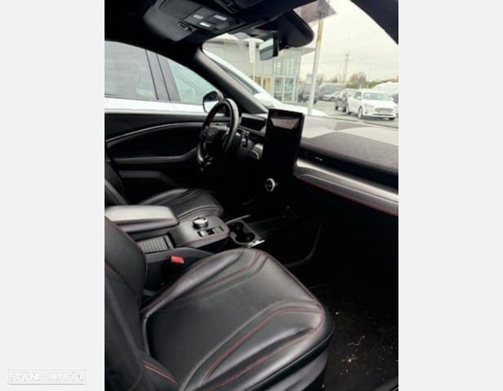 Ford Mustang Mach-E 98.7 kWh Premium AWD - 3