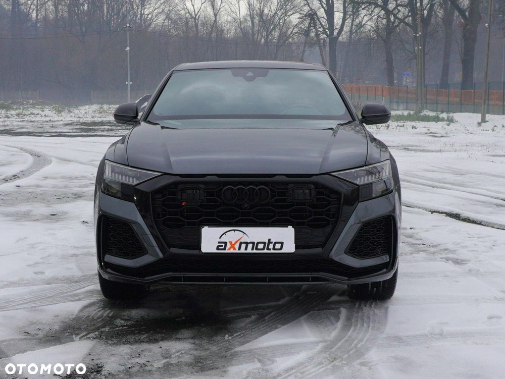 Audi RS Q8 - 8