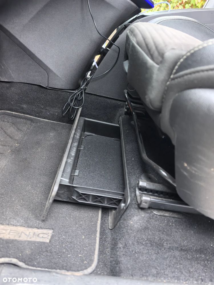 Renault Scenic 1.2 TCe Energy Bose Edition - 25