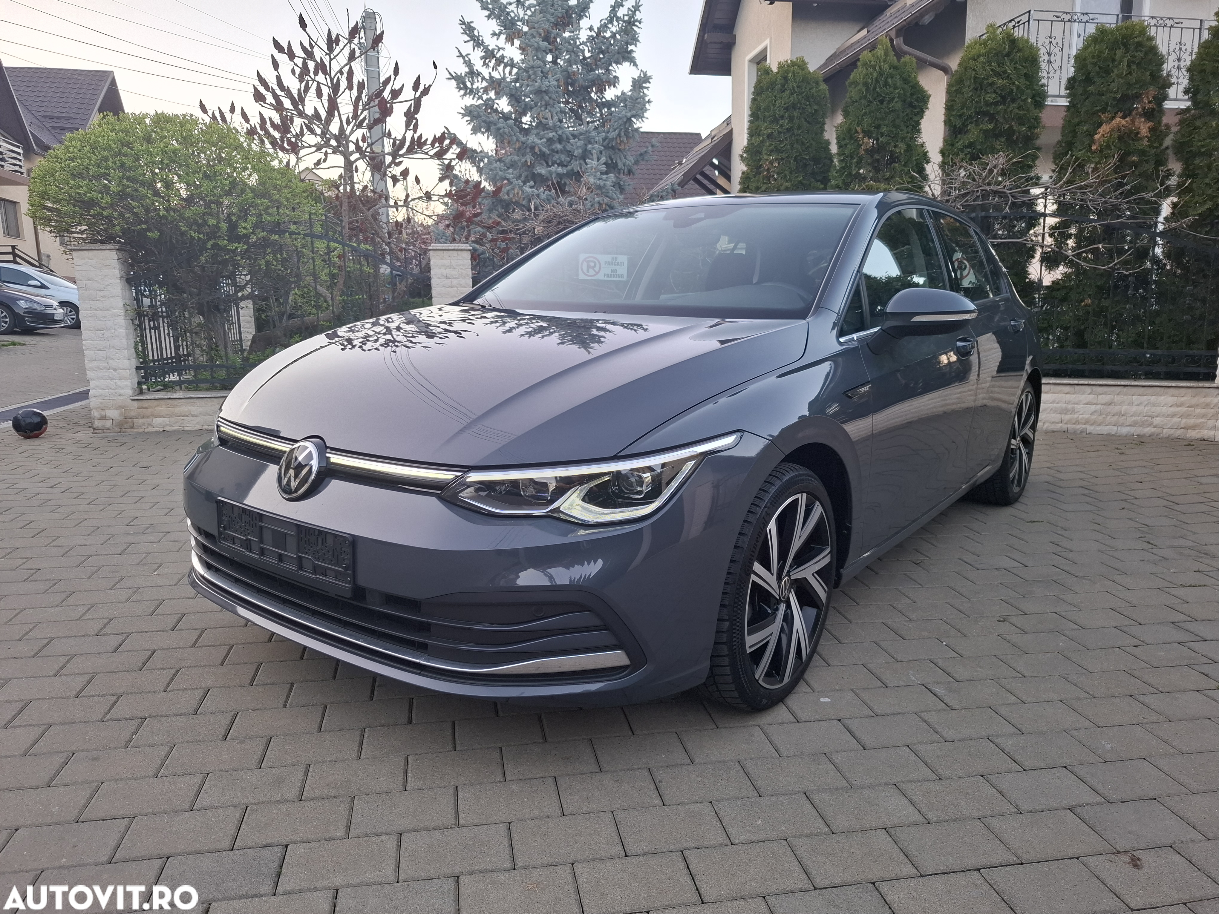 Volkswagen Golf 1.5 eTSI DSG MHEV Style - 5