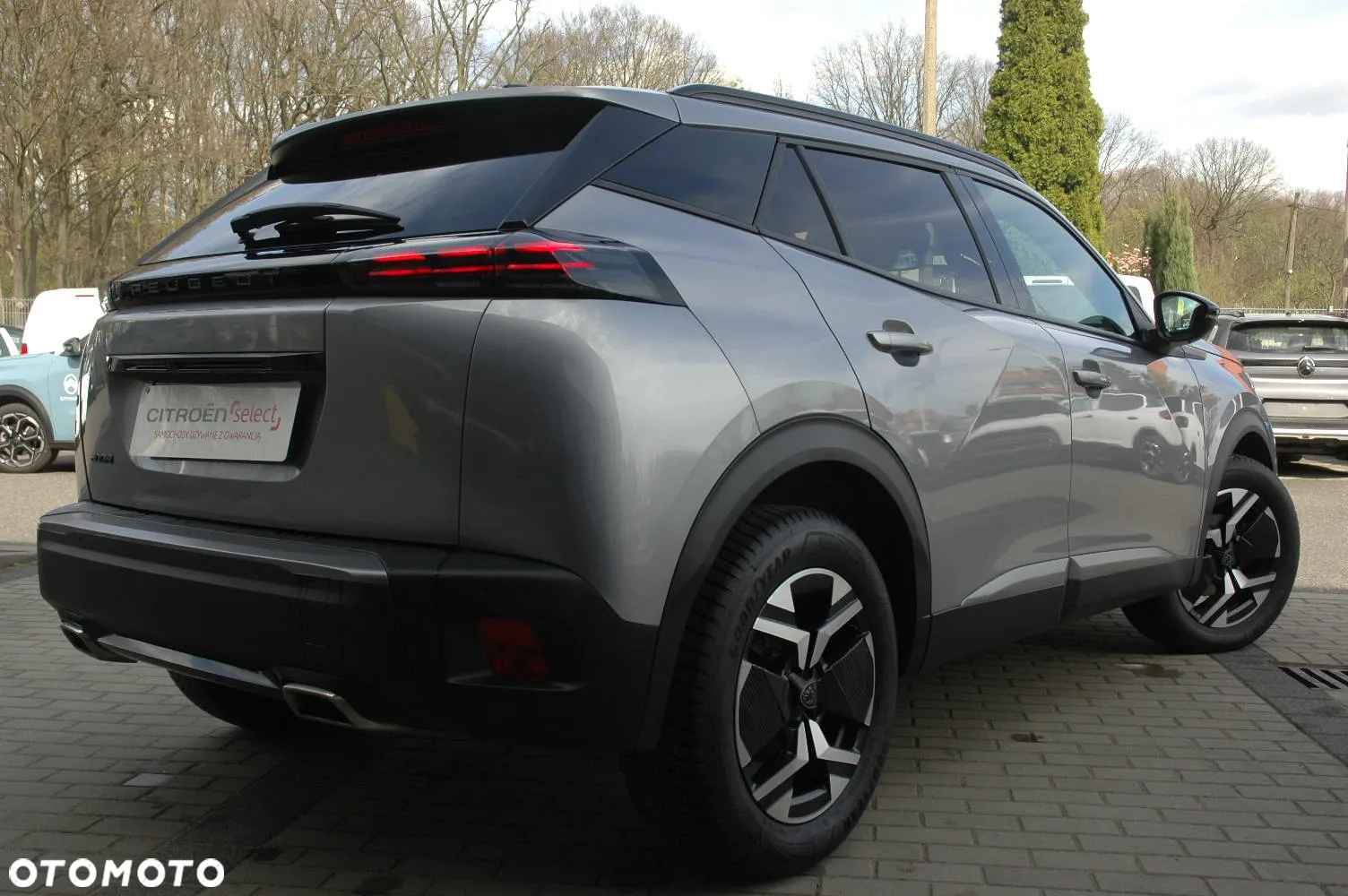 Peugeot 2008 1.2 PureTech Allure S&S EAT8 - 8