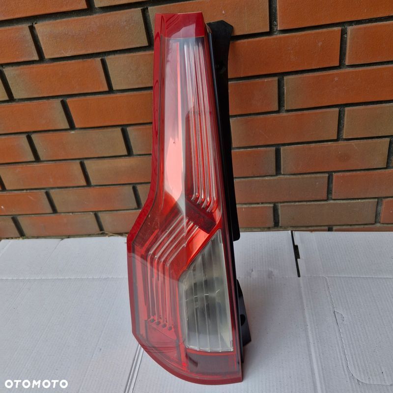 Citroen C4 Grand Picasso 1 LAMPA TYŁ LEWA 00946601 00946601LI - 1