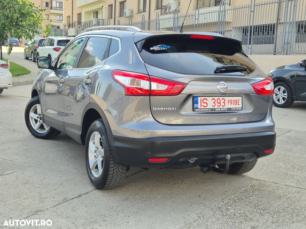 Nissan Qashqai 1.6 dCi DPF tekna - 5