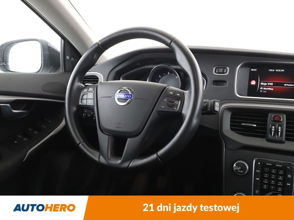 Volvo V40 Cross Country D2 Momentum - 13
