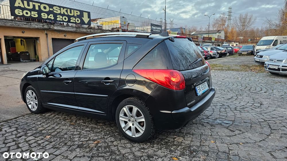 Peugeot 207 1.6 Trendy - 5