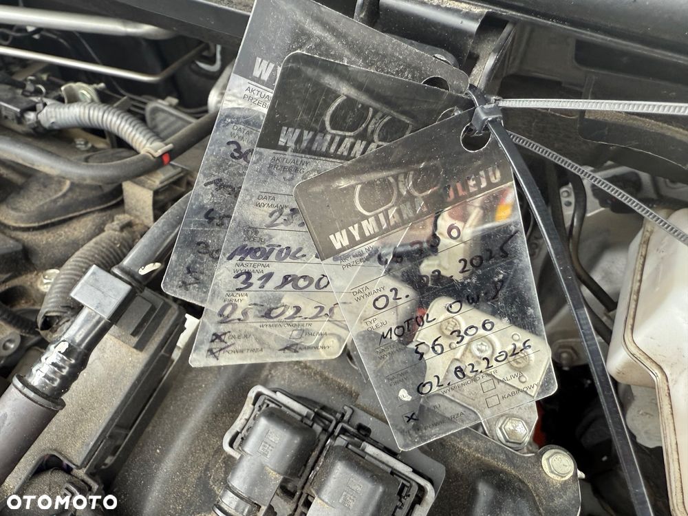 Toyota Yaris Cross - 17