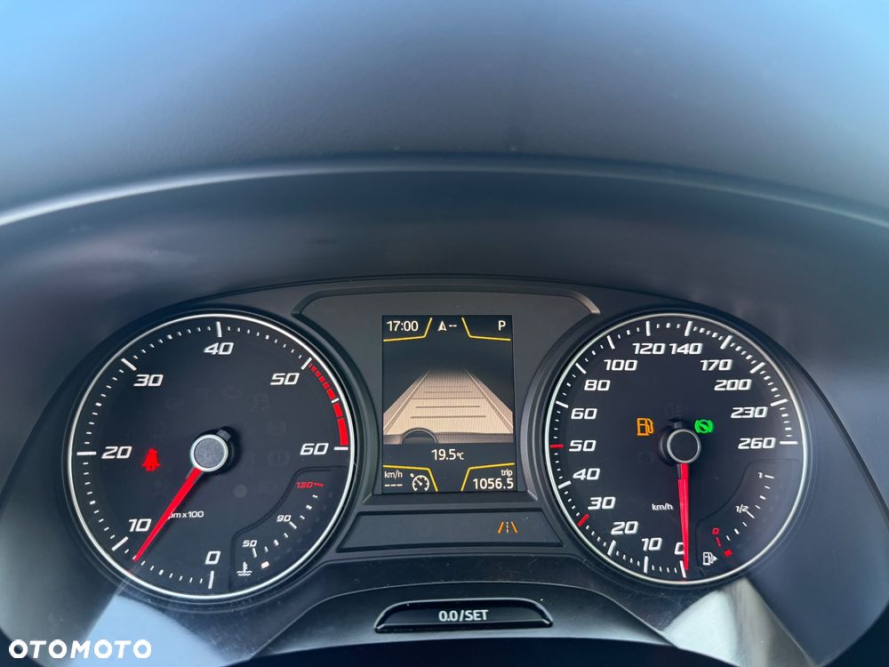 Seat Leon 2.0 TDI DPF Start&Stop DSG XCELLENCE - 4