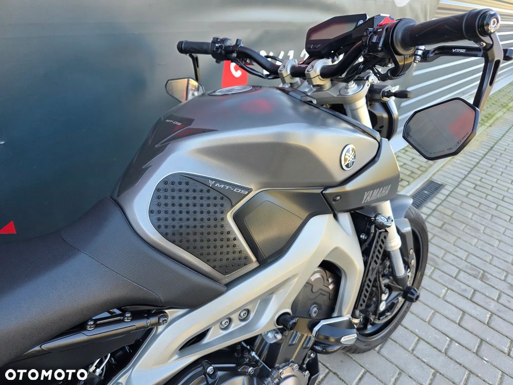 Yamaha MT - 25