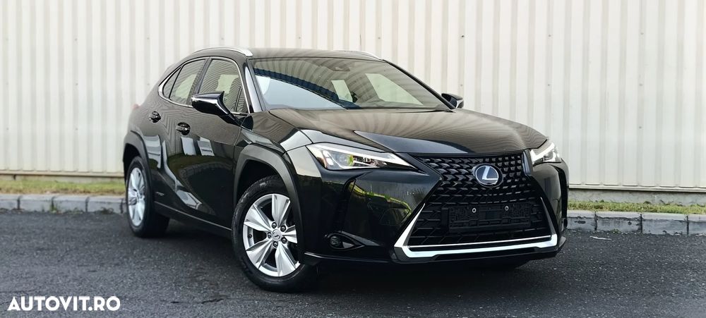 Lexus UX 250h FWD Business - 2