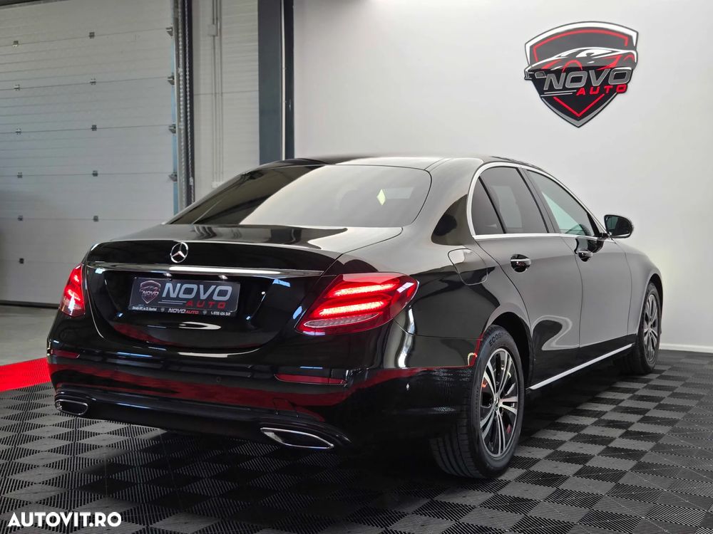 Mercedes-Benz E 220 d T 9G-TRONIC Avantgarde - 4