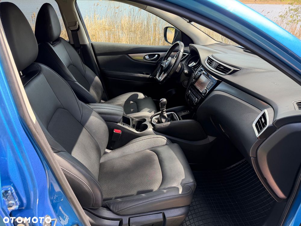 Nissan Qashqai - 11