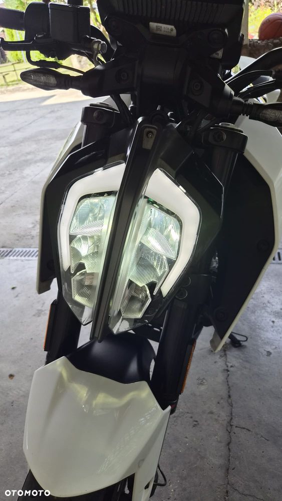 KTM Duke 125 - 7
