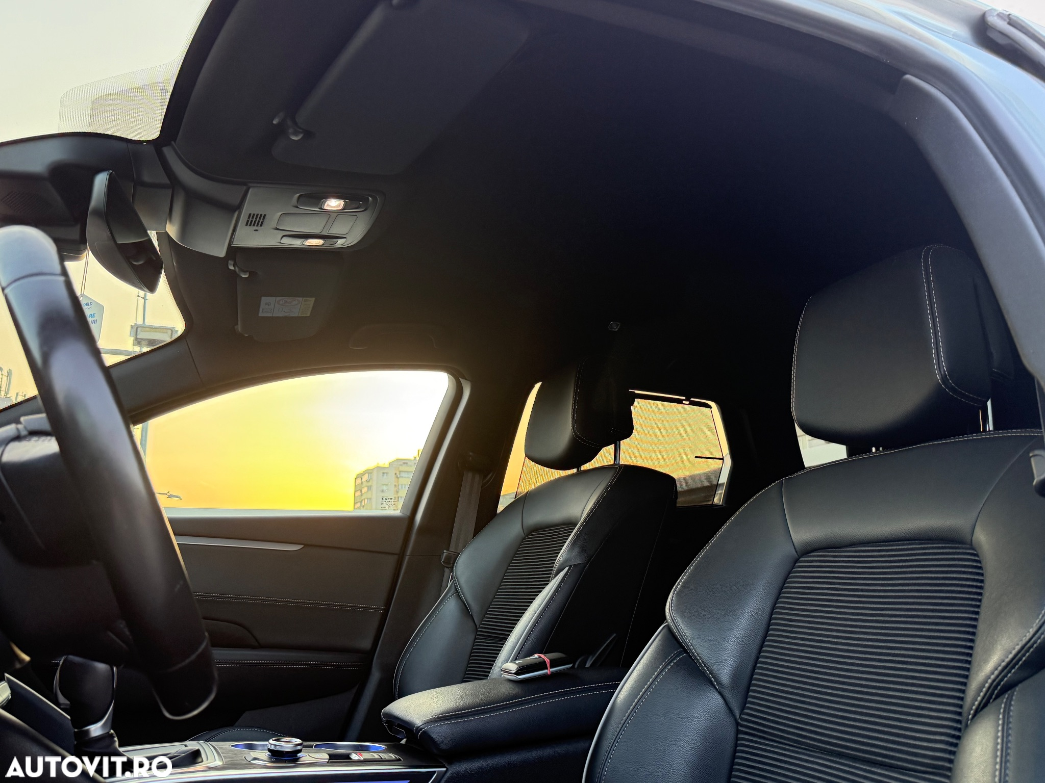 Renault Talisman Grandtour BLUE dCi 160 EDC INTENS - 32