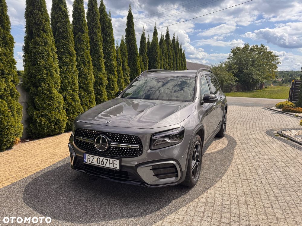 Mercedes-Benz GLB 220 d 4-Matic AMG Line 8G-DCT - 2
