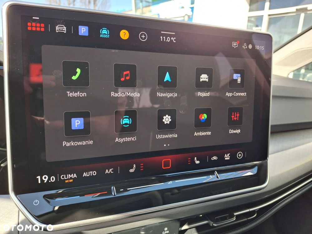 Volkswagen Golf 2.0 TDI Life Plus - 26