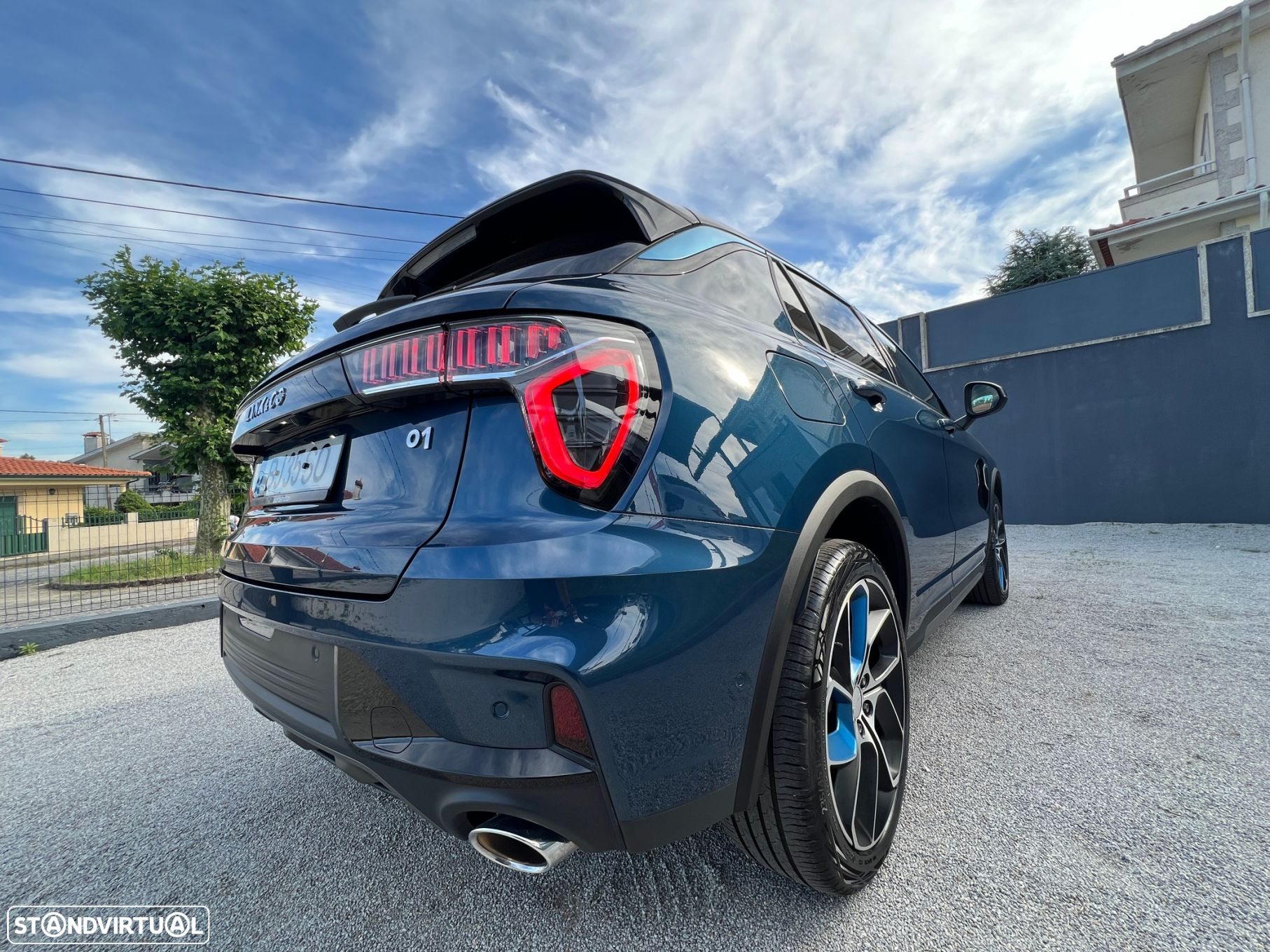 Lynk & Co 01 - 15