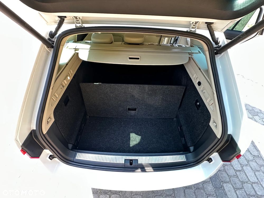 Skoda Superb 2.0 TDI 4x4 L&K DSG - 8