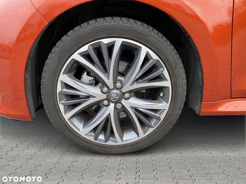 Toyota Yaris Hybrid 1.5 Selection Style - 24