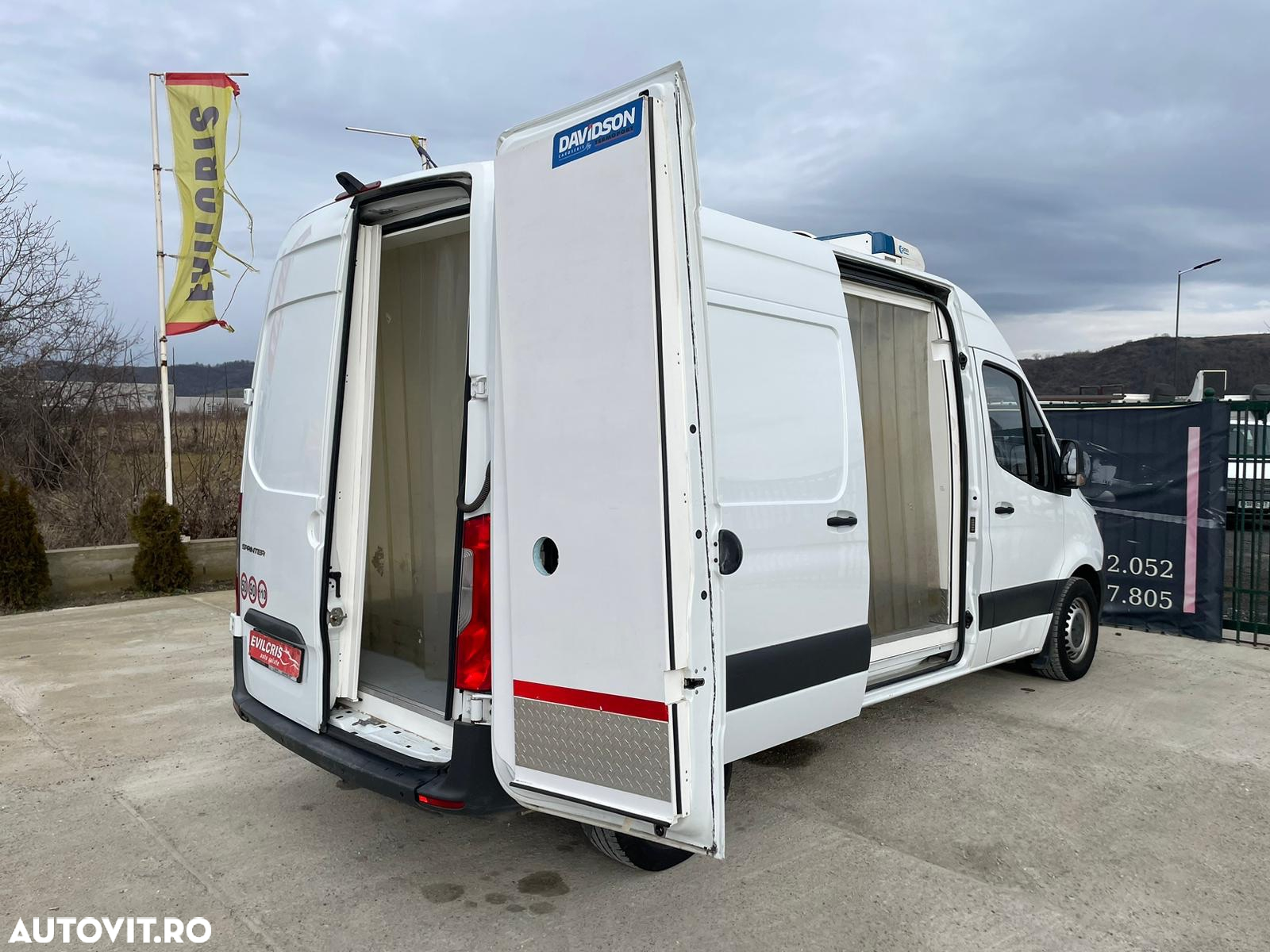 Mercedes-Benz Sprinter FRIGORIFIC THERMO KING - 13