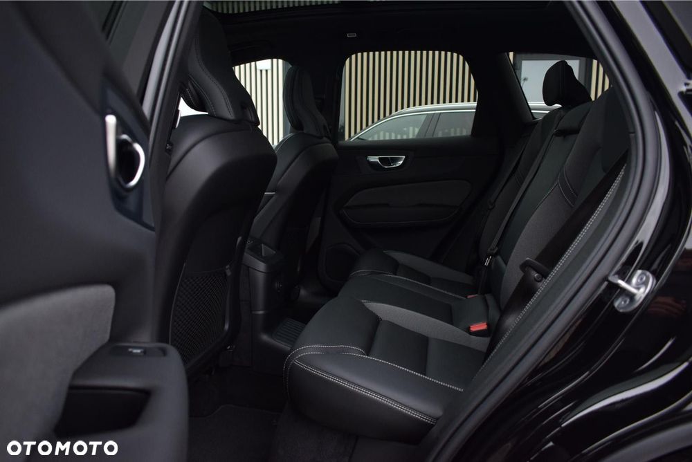 Volvo XC 60 - 25