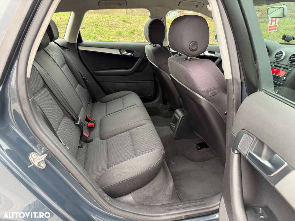 Audi A3 1.4 TFSI ack S line Sportpaket - 11