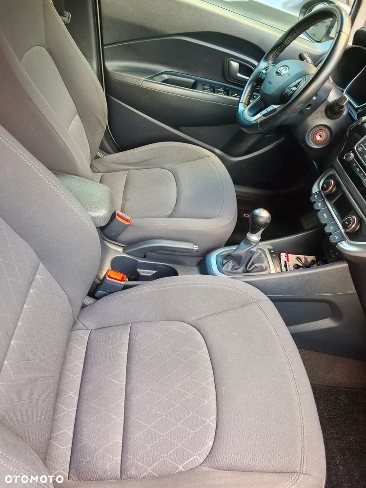 Kia Rio 1.2 M - 6