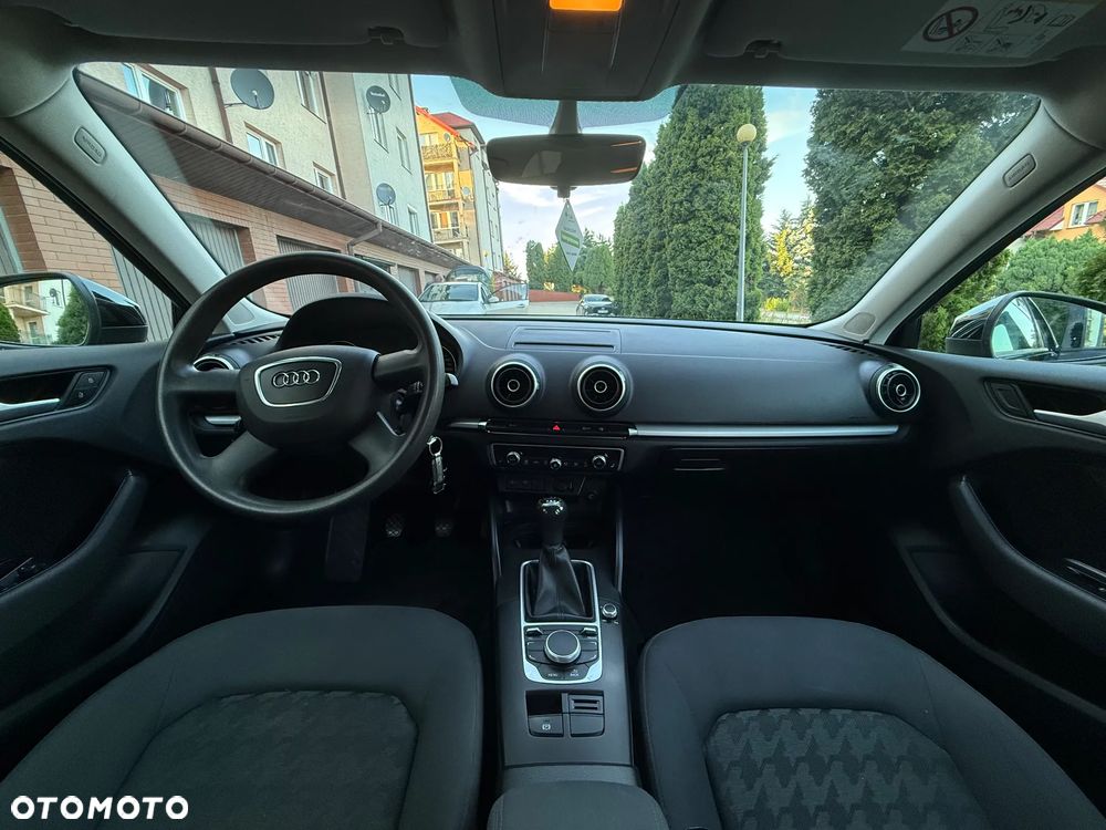 Audi A3 Sportback 1.6 TDI - 18