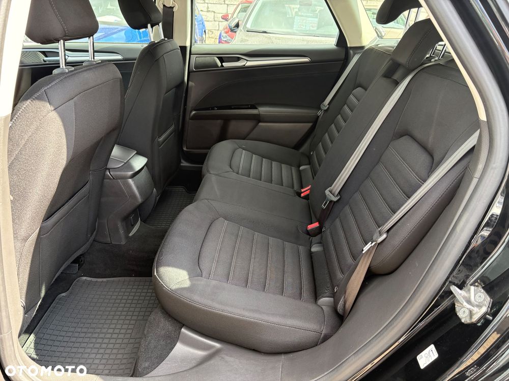 Ford Mondeo 1.5 EcoBoost Trend - 22