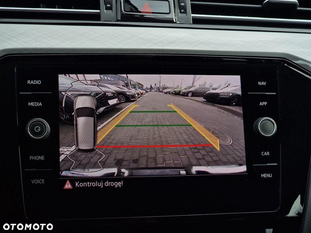 Volkswagen Passat Variant - 33