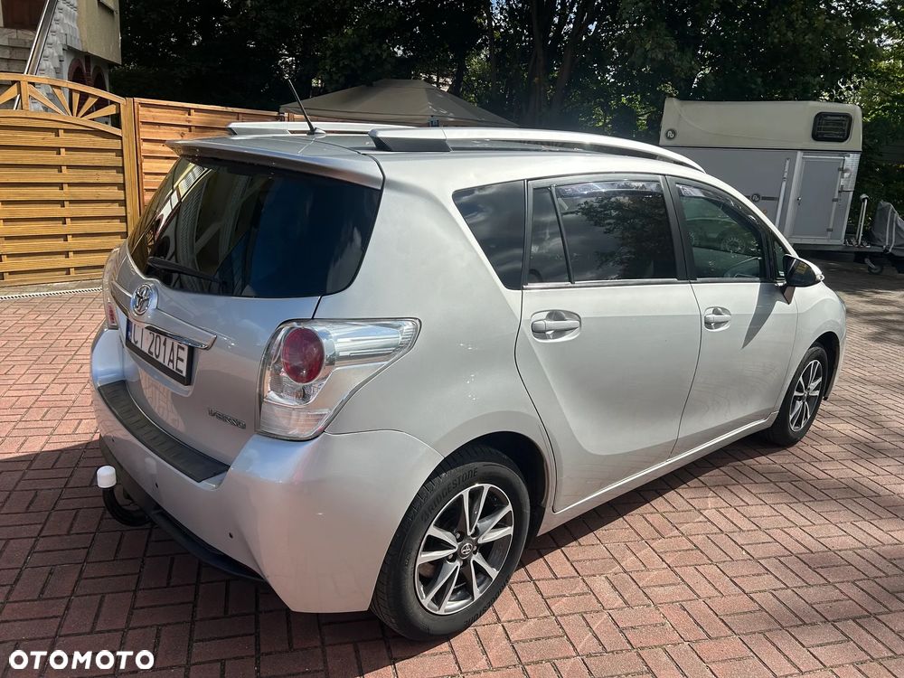 Toyota Verso 1.8 Sol plus NAVI - 3
