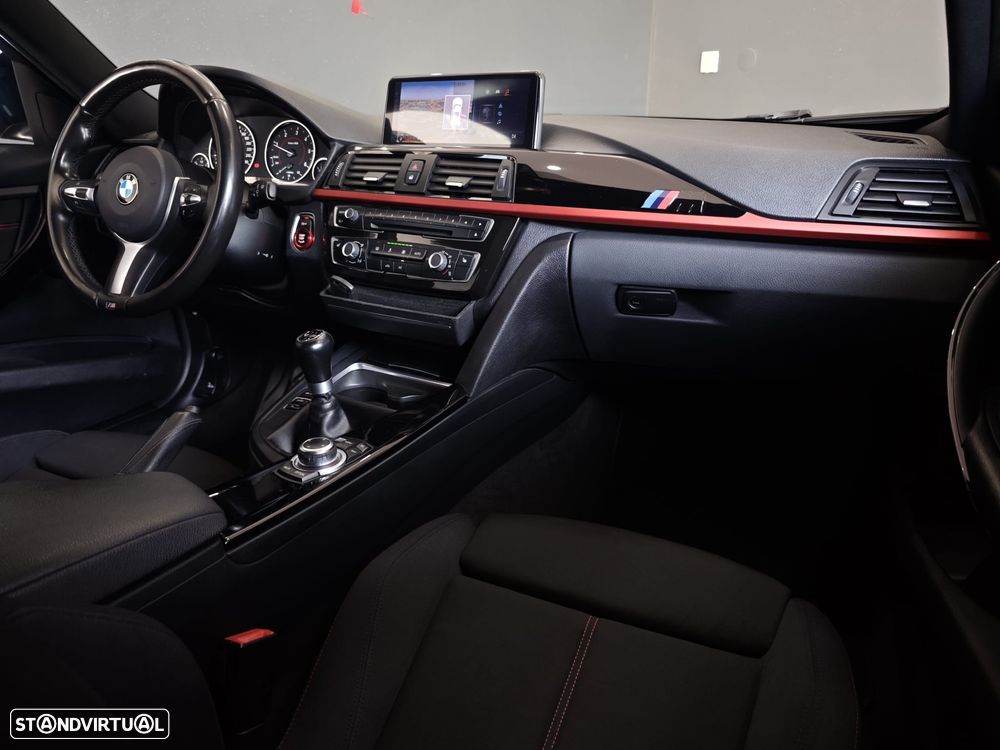 BMW 320 d Pack M - 35