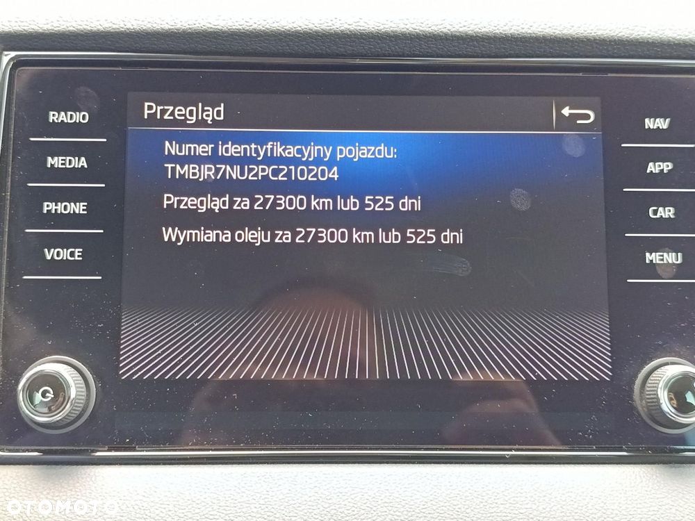 Skoda Karoq 1.5 TSI ACT 4x2 Style DSG - 34