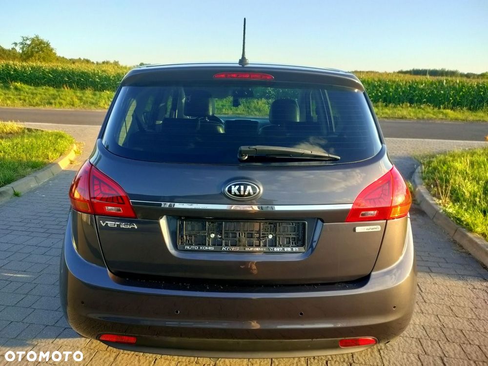 Kia Venga - 4