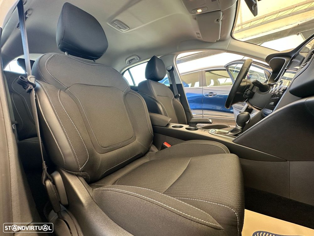 Renault Mégane 1.5 Blue dCi Equilibre EDC - 27