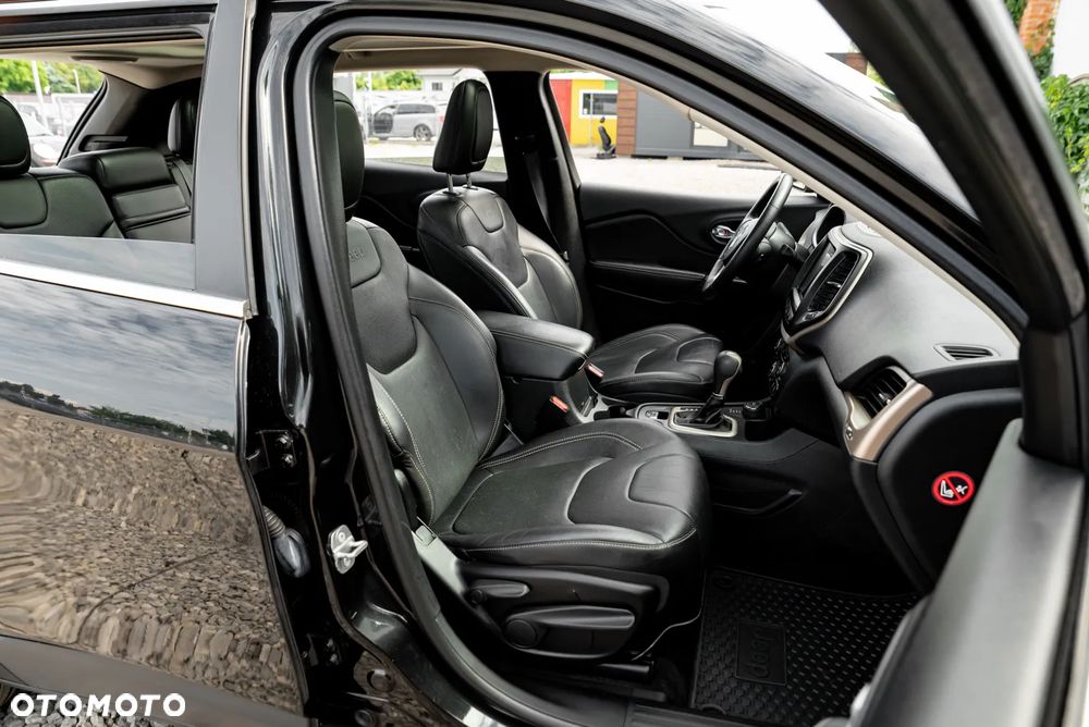 Jeep Cherokee 3.2 V6 Pentastar Active Drive I Automatik Limited - 27