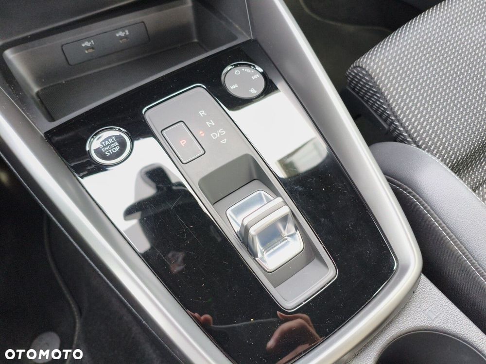 Audi A3 Limousine 35 TFSI mHEV S Line S tronic - 23