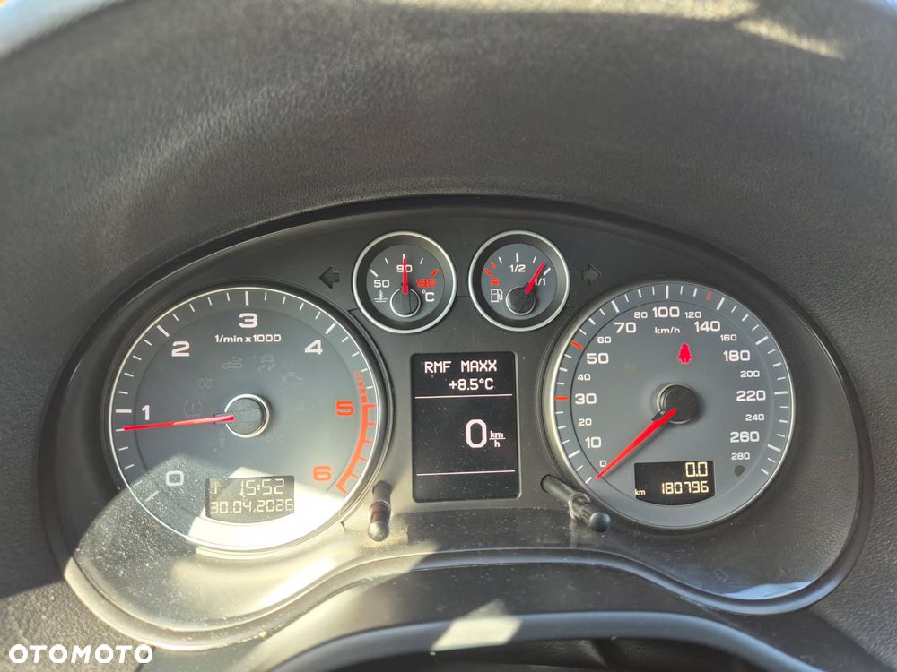 Audi A3 Sportback - 8