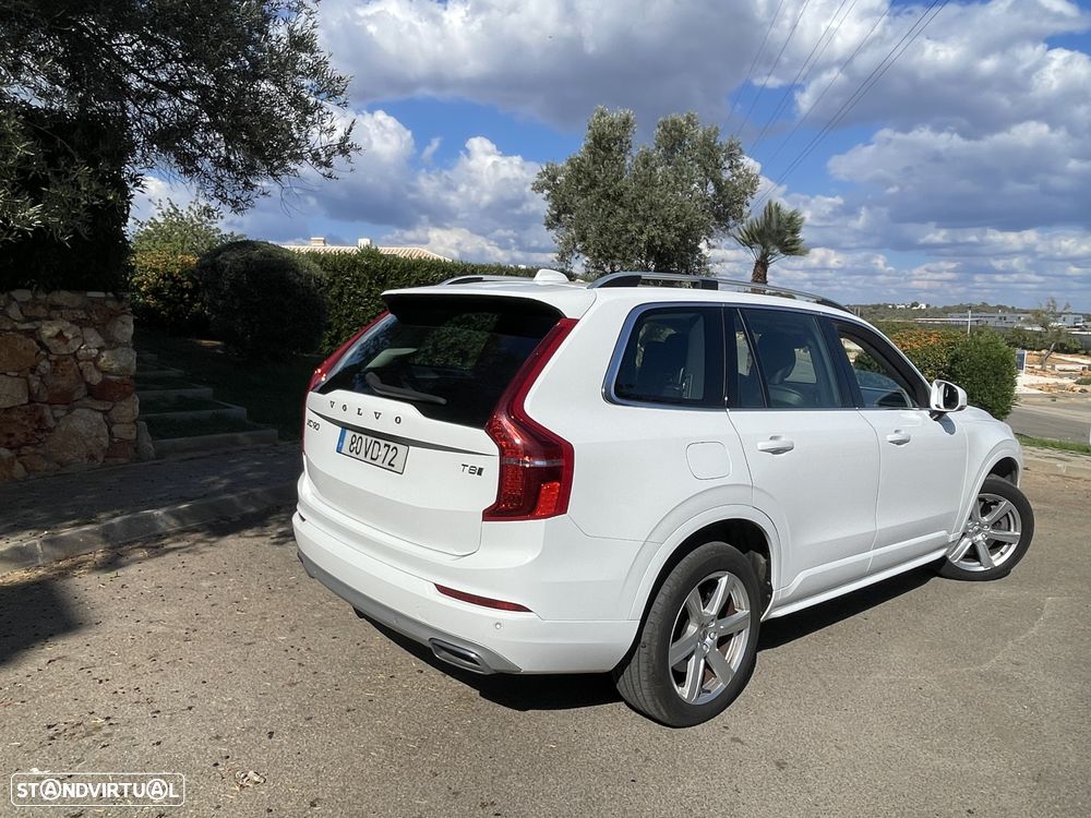 Volvo XC 90 - 40