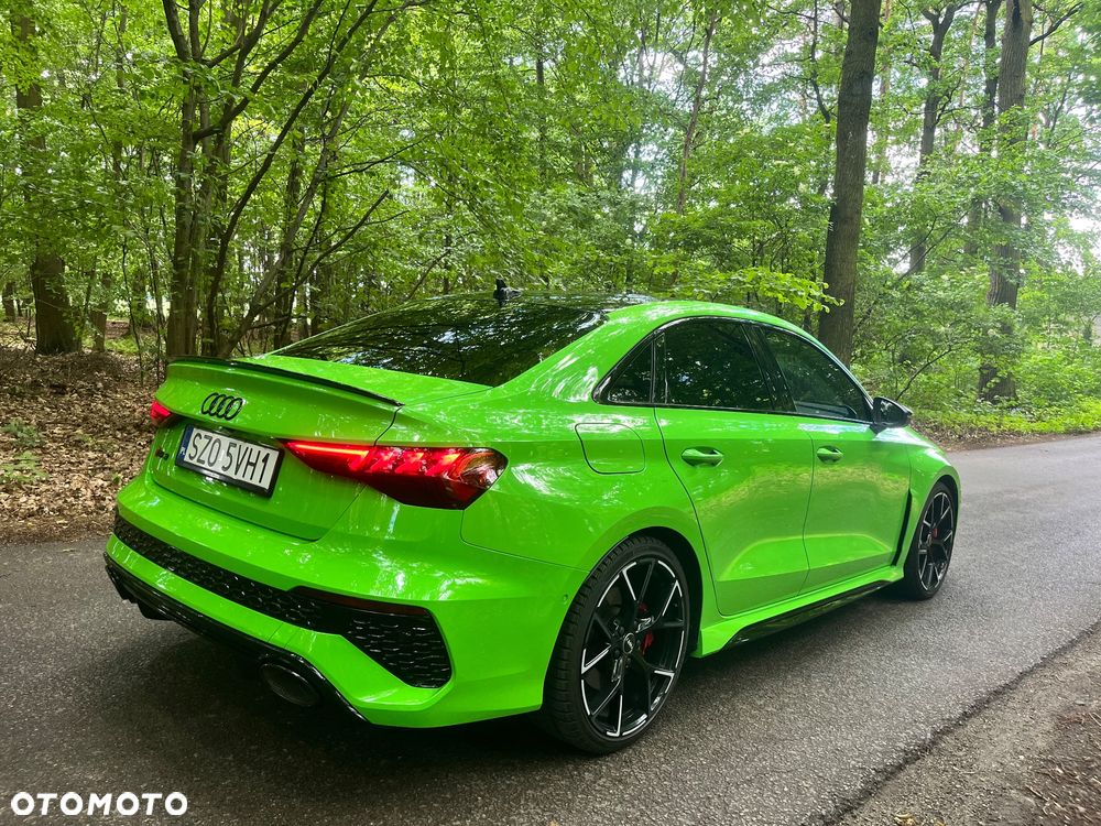 Audi RS3 Limousine - 8