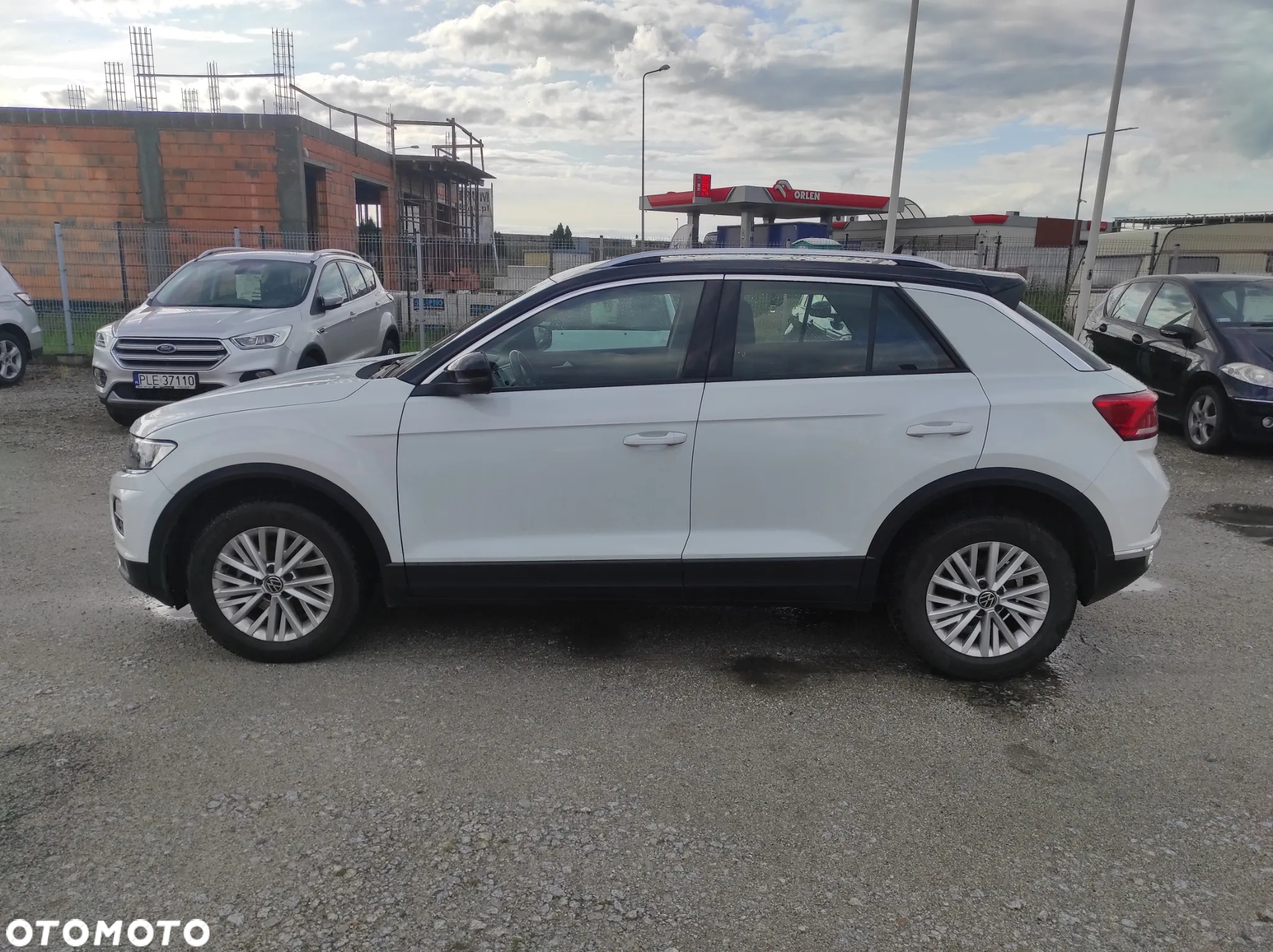 Volkswagen T-Roc - 2