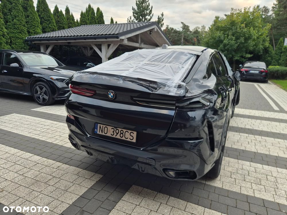 BMW X6 - 18
