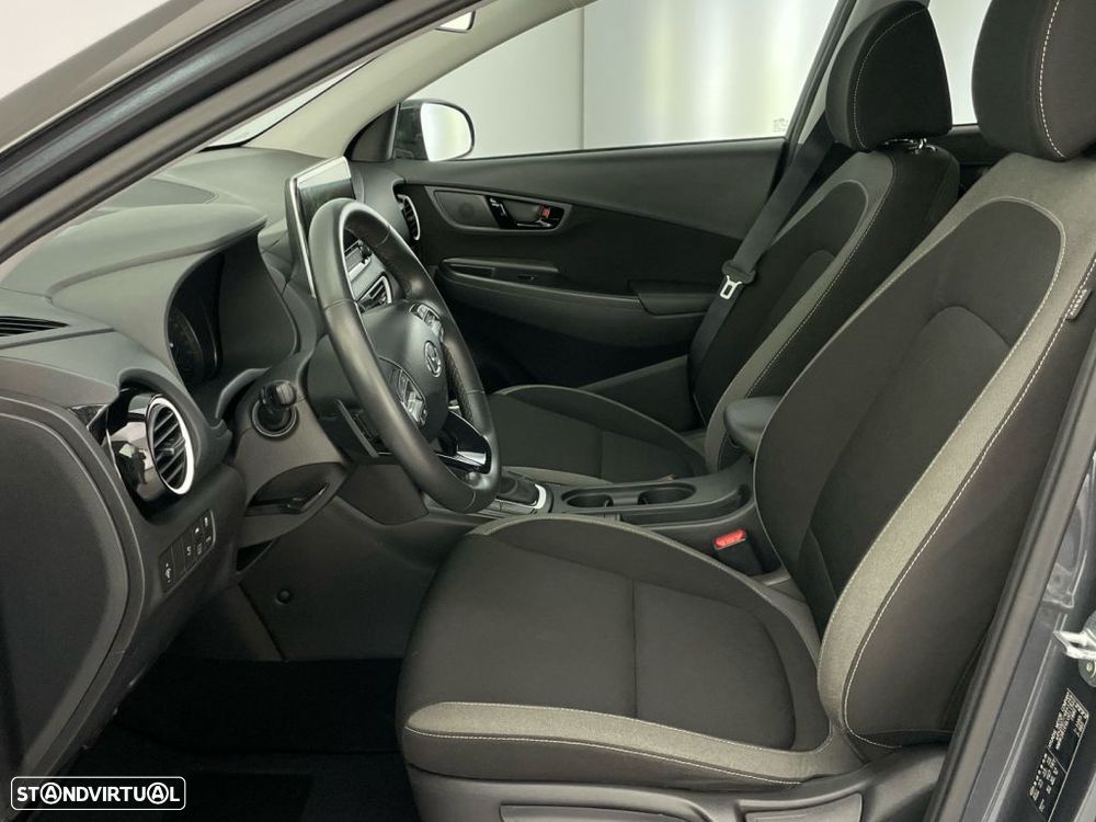 Hyundai Kauai 1.6 GDi HEV Premium - 11