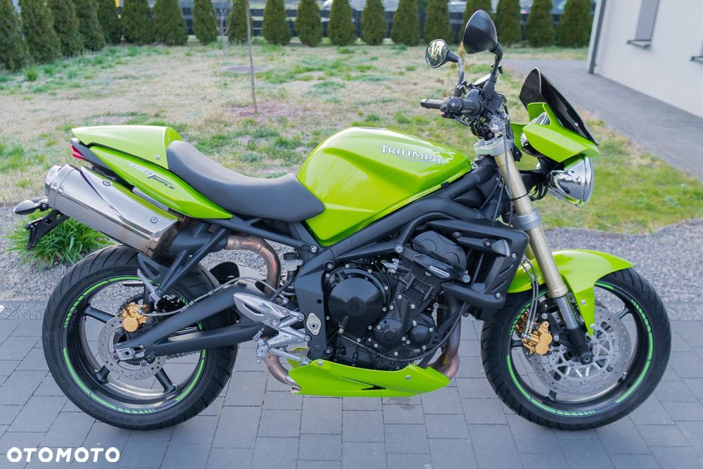 Triumph Street Triple - 3